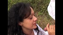Scopata e pompini bucolici per la troia