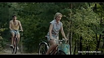 Sonja Gerhardt – Deutschland 83 – S01E02 (2015) – 2