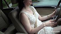 Yanks Babe Savannah Sly Cums