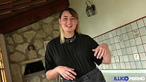 Elle aime quand je lui baise son cul bien trempé