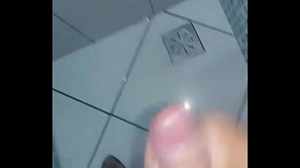 Amigo Tocando Uma