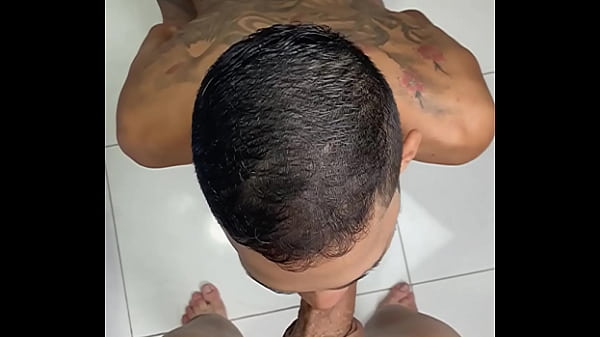 Fudendo o rabudo