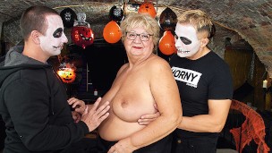 curvy grandma gets fucked extreme hard in a haunted cellar by two crazy pickpockets on halloween