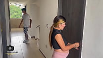 Mi vecina en etapa de gestacion me pide que la folle muy duro ya que su marido no la atiende sexualmente.