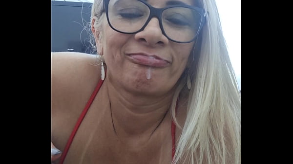 Estarei na quarta-feira, dia 27/08/25 às 18h30 no Cine Ouro.Vou chupar todas as picas, quero uns 20 machos no mínimo. E os machos que comentaram nos vídeos de Bukkake, quero vocês todos!