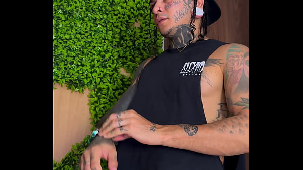 I love smelling my brother-in-law’s dirty clothes, he discovered me and fucked my hairy pussy