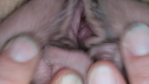 Up close stretch open pulse inside