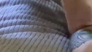 I GIVE HIM A PROSTATE MASSAGE WITH A VIBRATOR WHILE HE MILKS HIS COCK.( Massive Load)