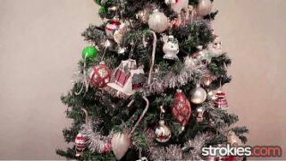 STROKIES Khloe Kapri’s Naughty Christmas Trap Turns Santa Into Her POV Handjob Toy